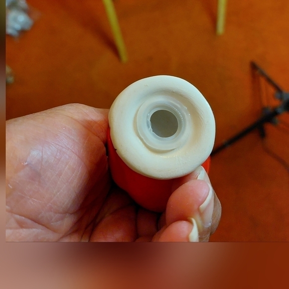 Ceramic Red Bird with Birdhouse Salt and Pepper Shakers - Picture 13 of 14